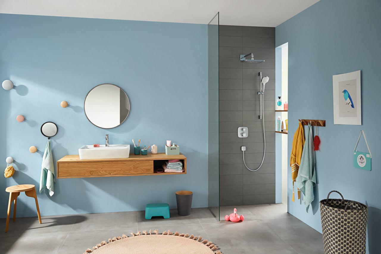 toilet with hansgrohe 26580400 shower set