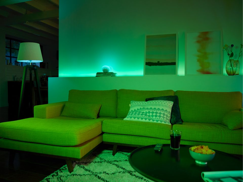 Philips HUE Lightstrip Plus V4 2m Base Kit/1m Extension
